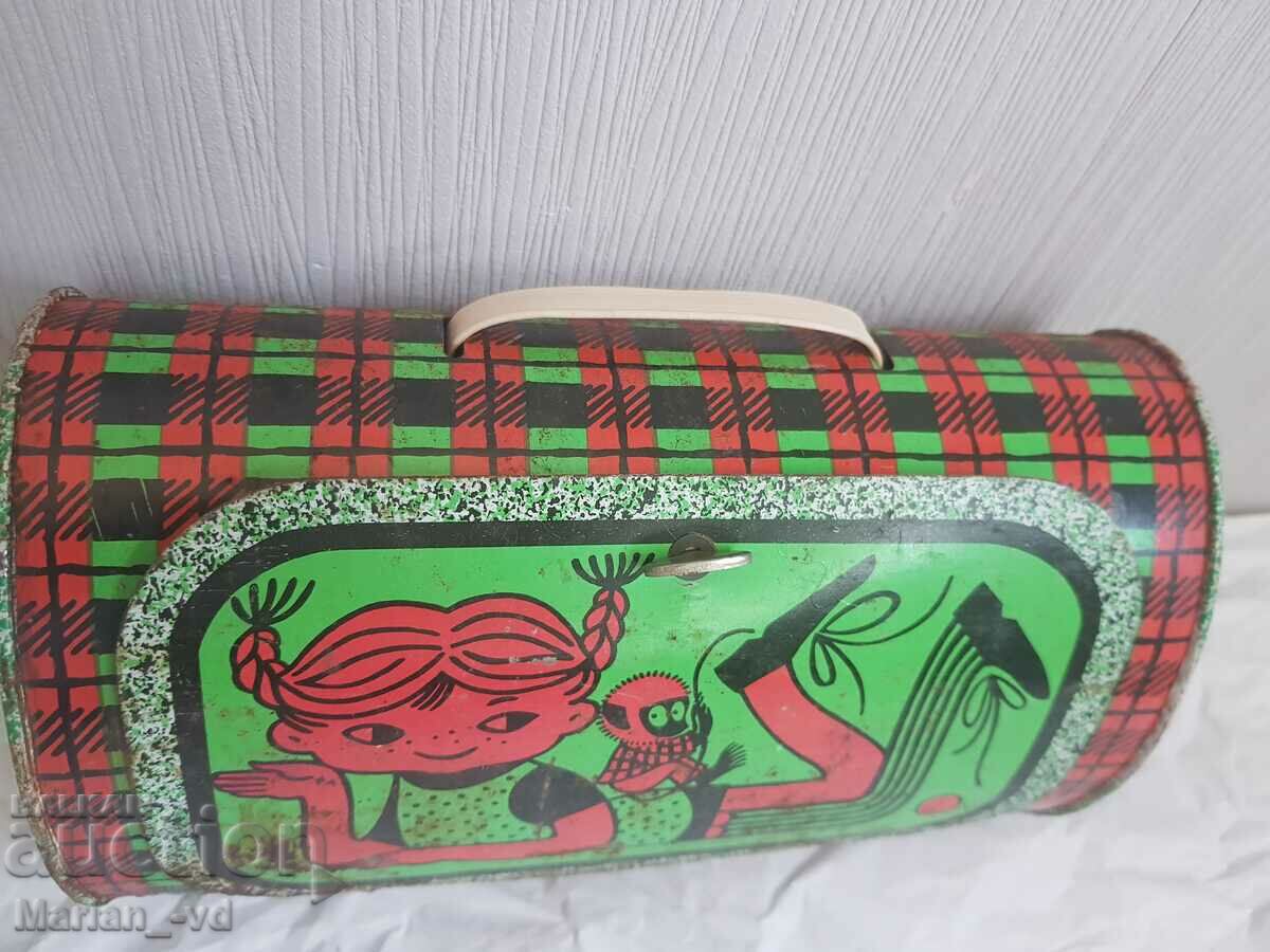 Children's tin bag Pippi Longstocking with price 20.00 BGN | € 10.23 Children's tin bag Pippi Longstocking with price 20.00 BGN | € 10.23