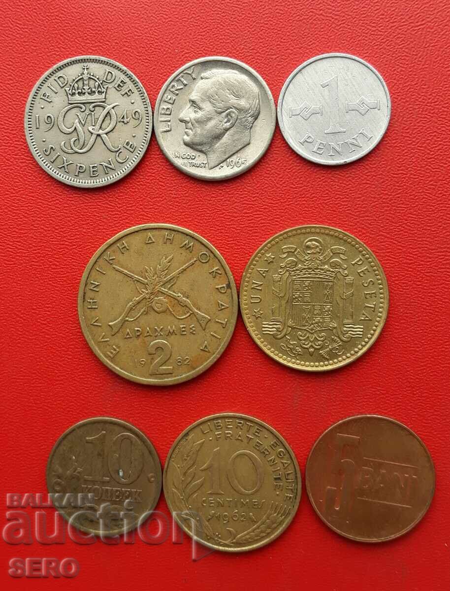 Mixed lot of 8 coins