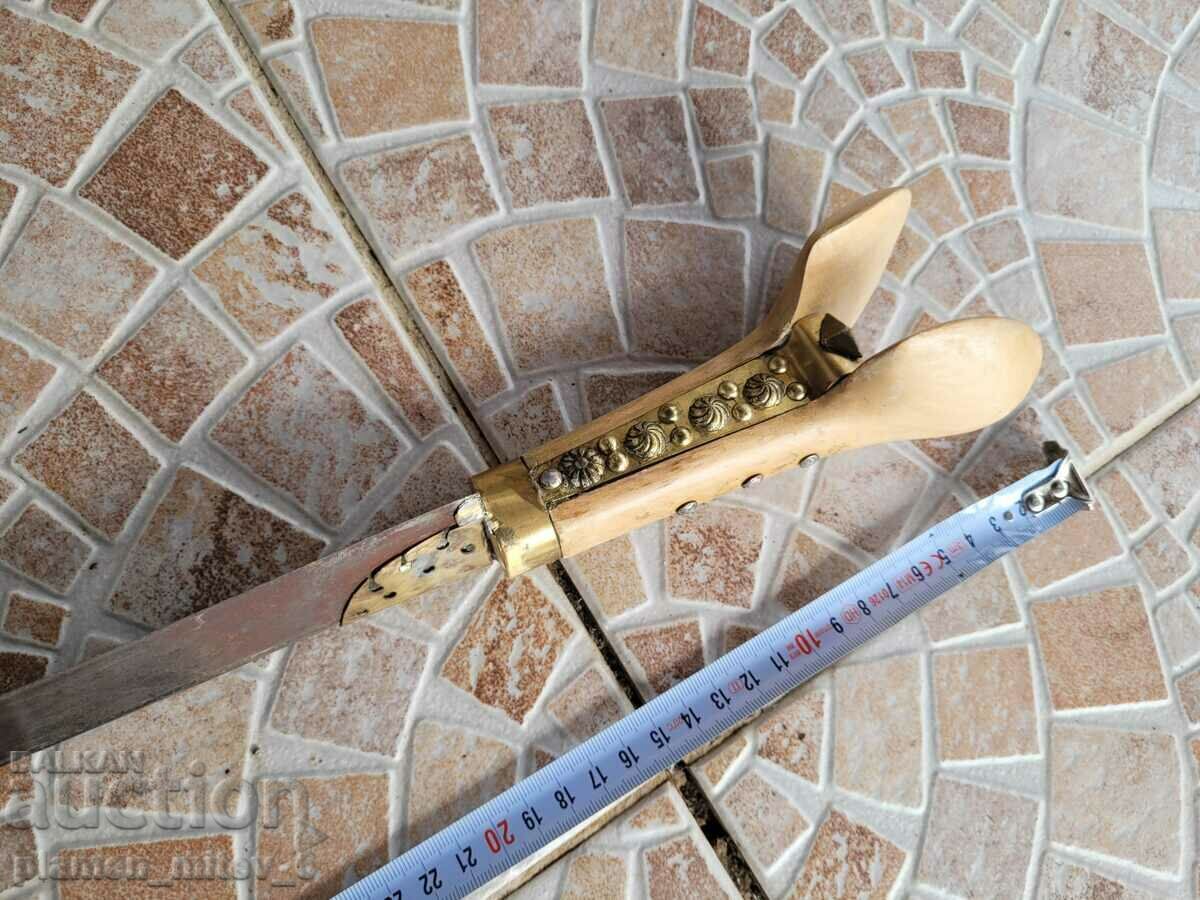 Ятаган, нож,, кама, кинжал, нож, каракулак с цена 1100.00 лв. | € 562.42