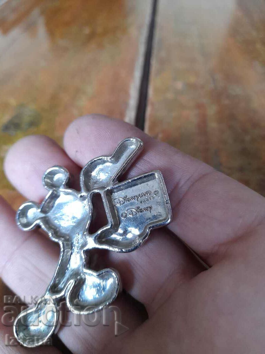 Delivery of Souvenir Mickey Mouse, Walt Disney Delivery of Souvenir Mickey Mouse, Walt Disney