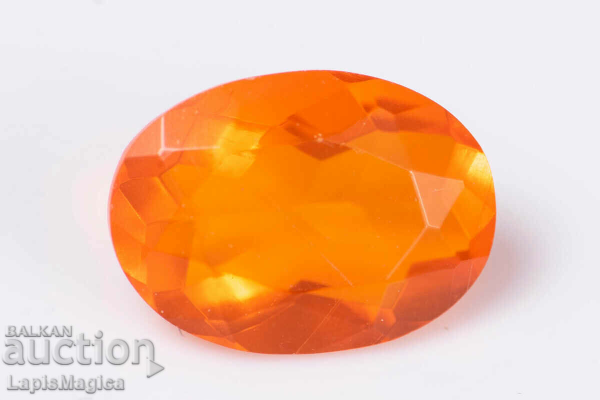 Opal de foc mexican 0,80ct tăiat oval