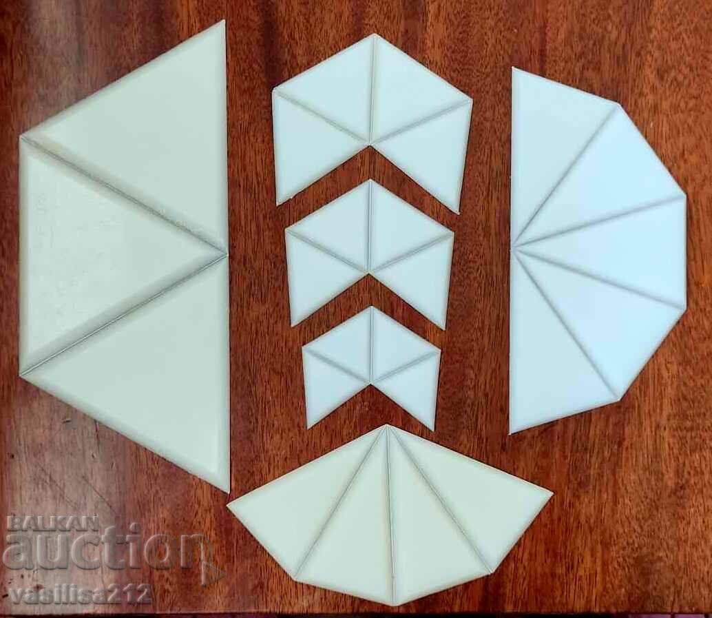 Δημοπρασία Έντυπα για πυραμίδες Δημοπρασία Έντυπα για πυραμίδες