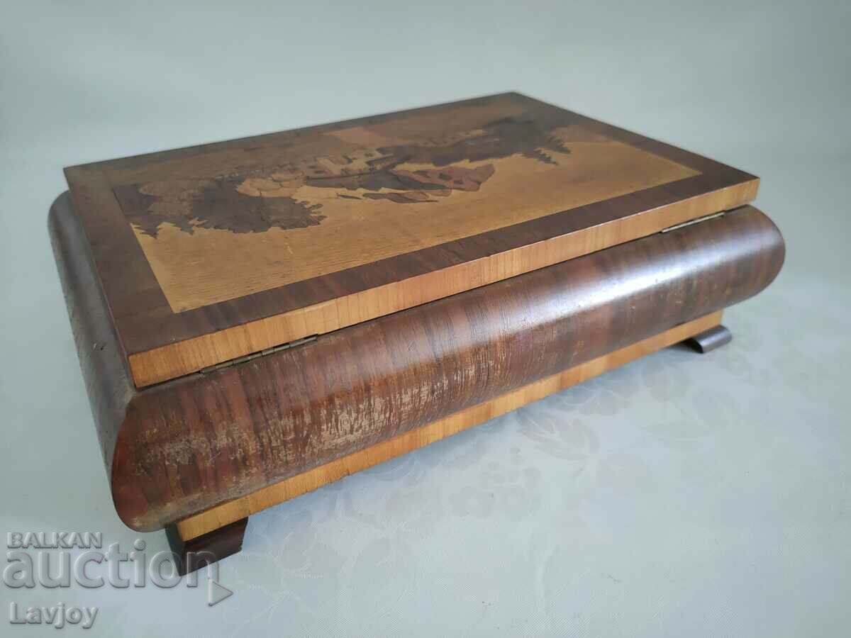 Стара дървена кутия за бижута - 5 Стара дървена кутия за бижута - 5