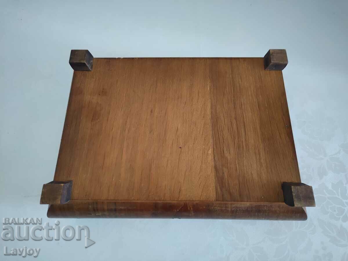 Стара дървена кутия за бижута - 7 Стара дървена кутия за бижута - 7