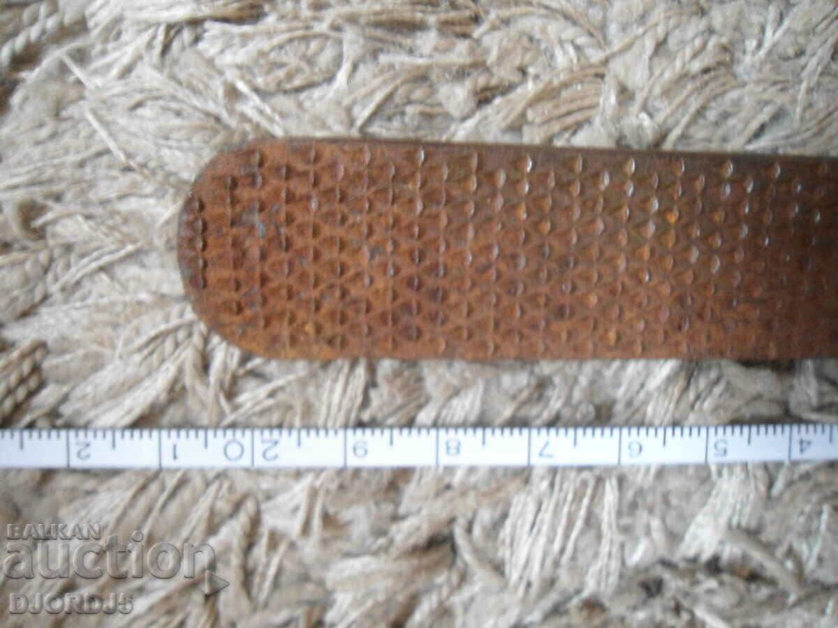 Old cobbler's file, marking - 5 Old cobbler's file, marking - 5