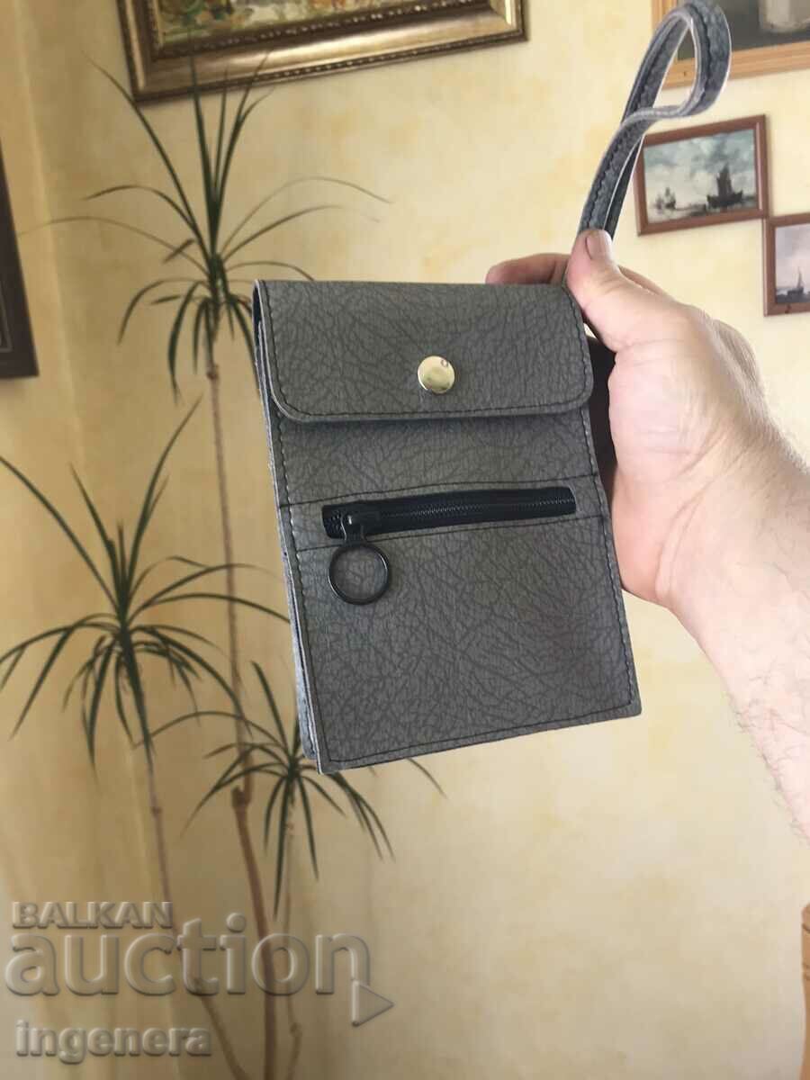 Auction SOCA MEN'S HANDBAG WITH LABEL NEW Auction SOCA MEN'S HANDBAG WITH LABEL NEW