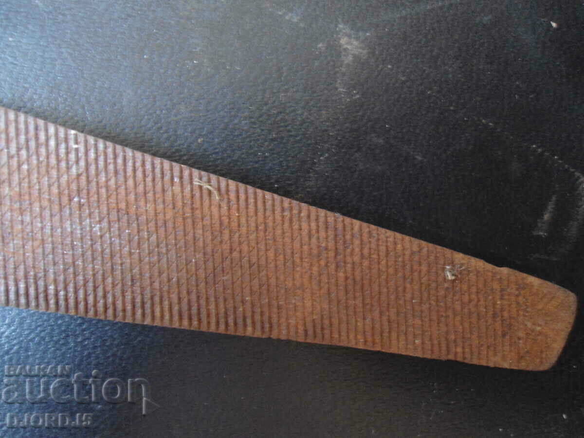 Delivery of Old saw, half round, marking Delivery of Old saw, half round, marking