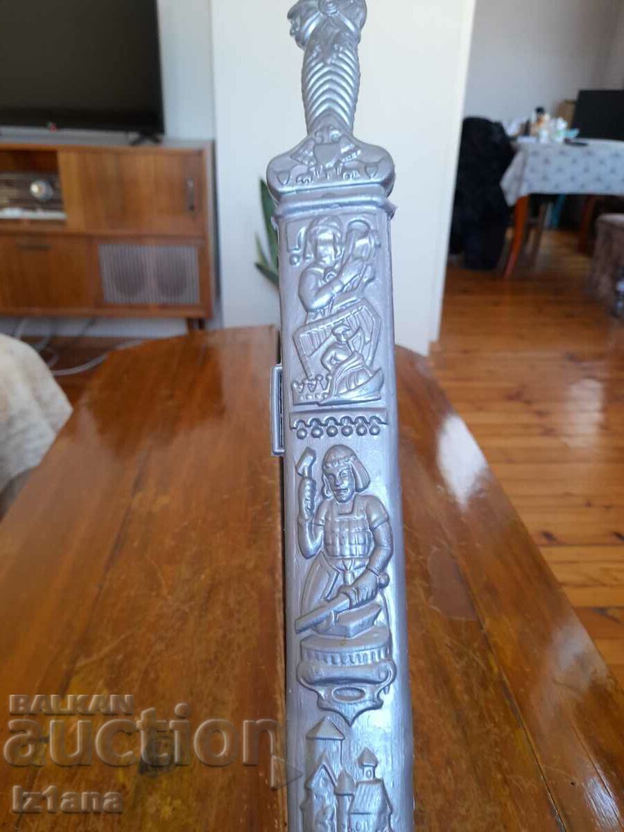 Auction Old children's sword, toy Auction Old children's sword, toy