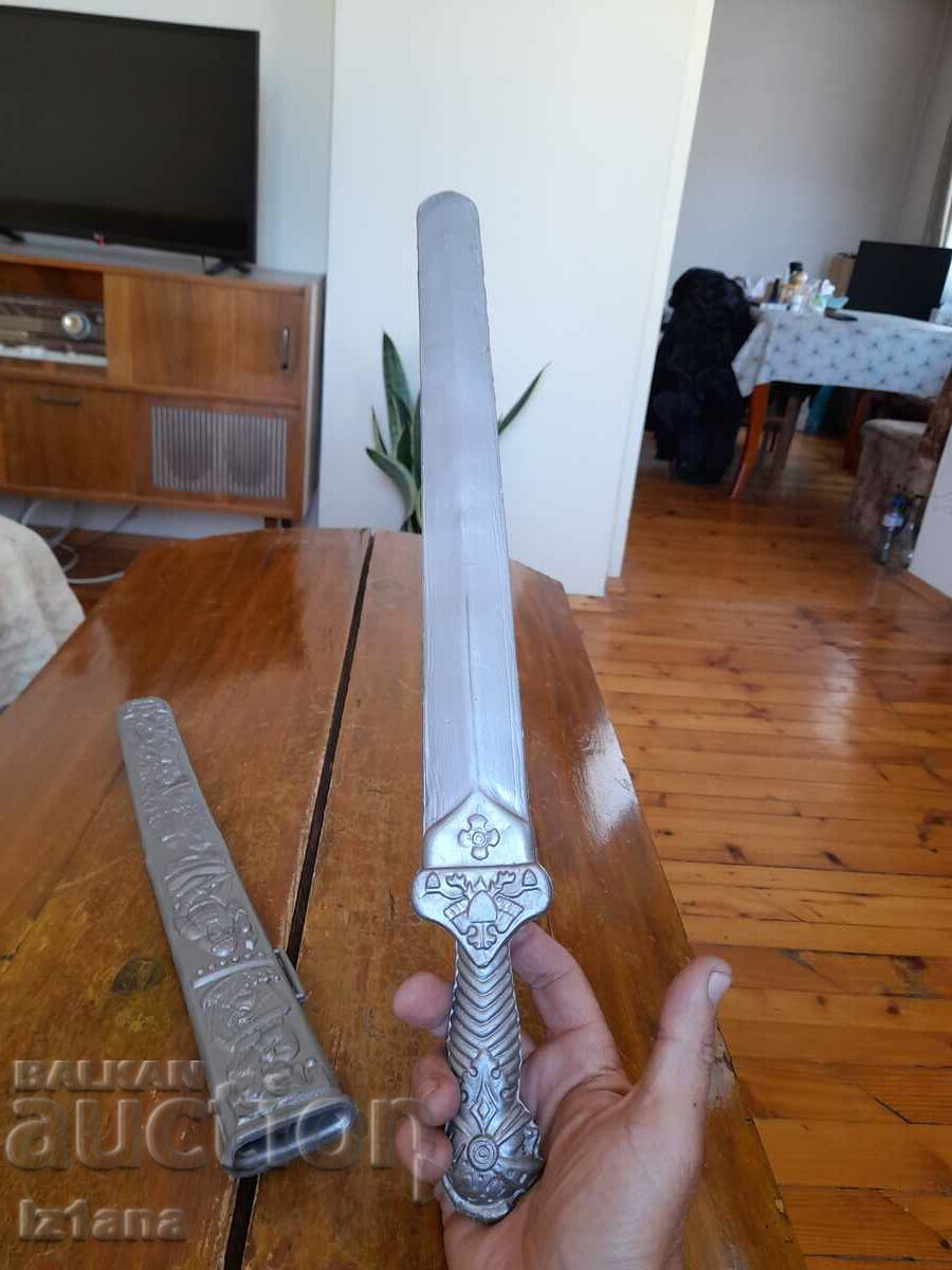 Delivery of Old children's sword, toy Delivery of Old children's sword, toy