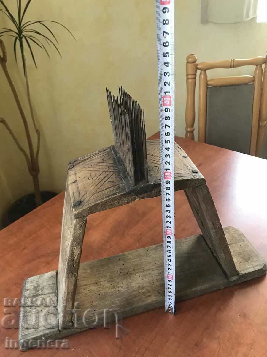 DARAC WOOL PICKER ANTIQUE WOOL PICKER - 5 DARAC WOOL PICKER ANTIQUE WOOL PICKER - 5