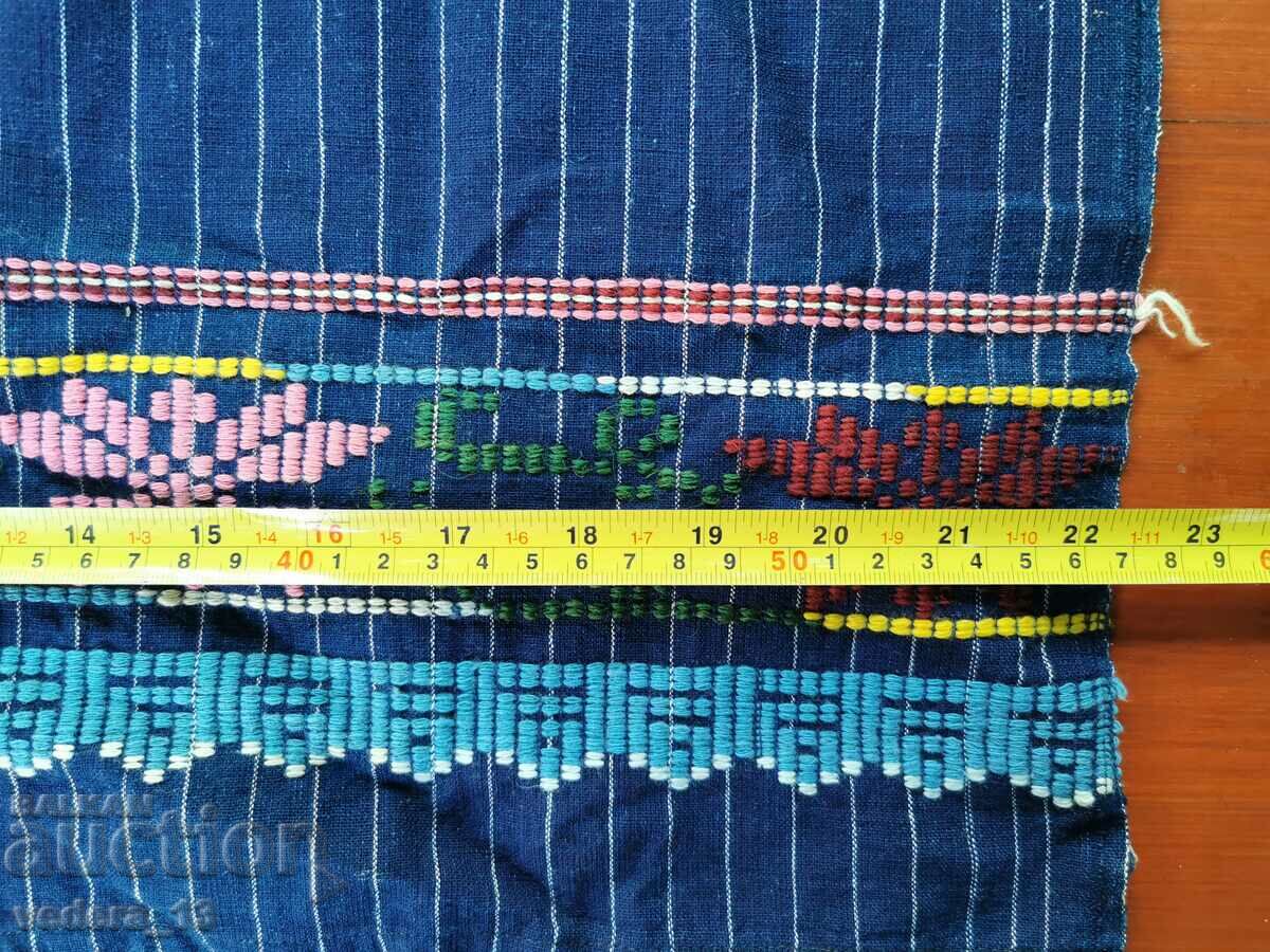 Auction FOLK COSTUME - APRON Auction FOLK COSTUME - APRON