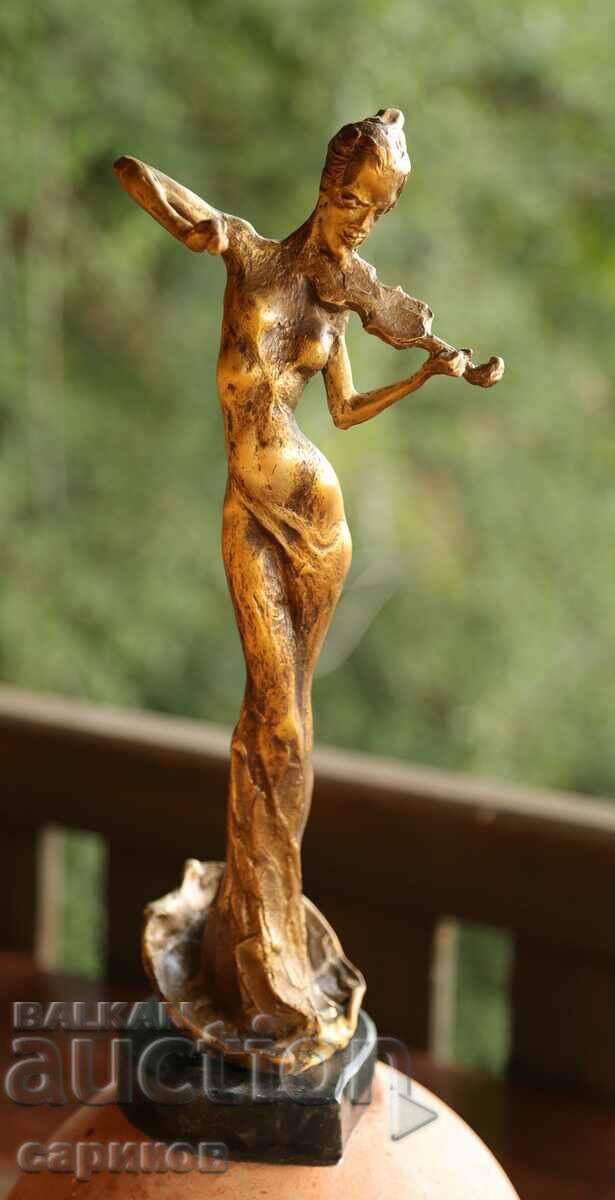 bronze sculpture "Violin player"