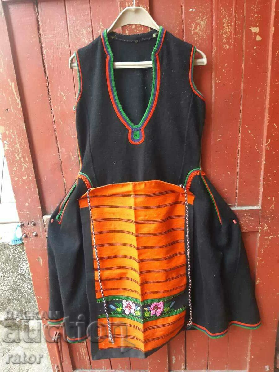 Authentic northern cloth and apron. Costumes