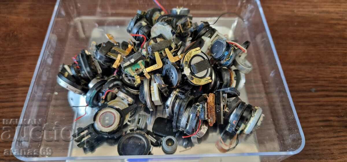 135.66 g electronic scrap #90 with price 47.99 BGN | € 24.54 135.66 g electronic scrap #90 with price 47.99 BGN | € 24.54