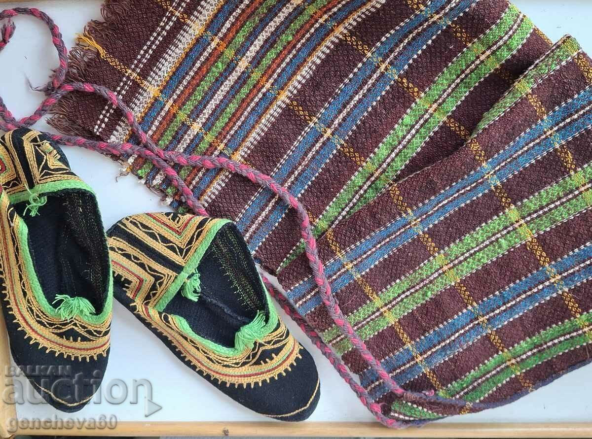 Woven wool apron and slippers Woven wool apron and slippers