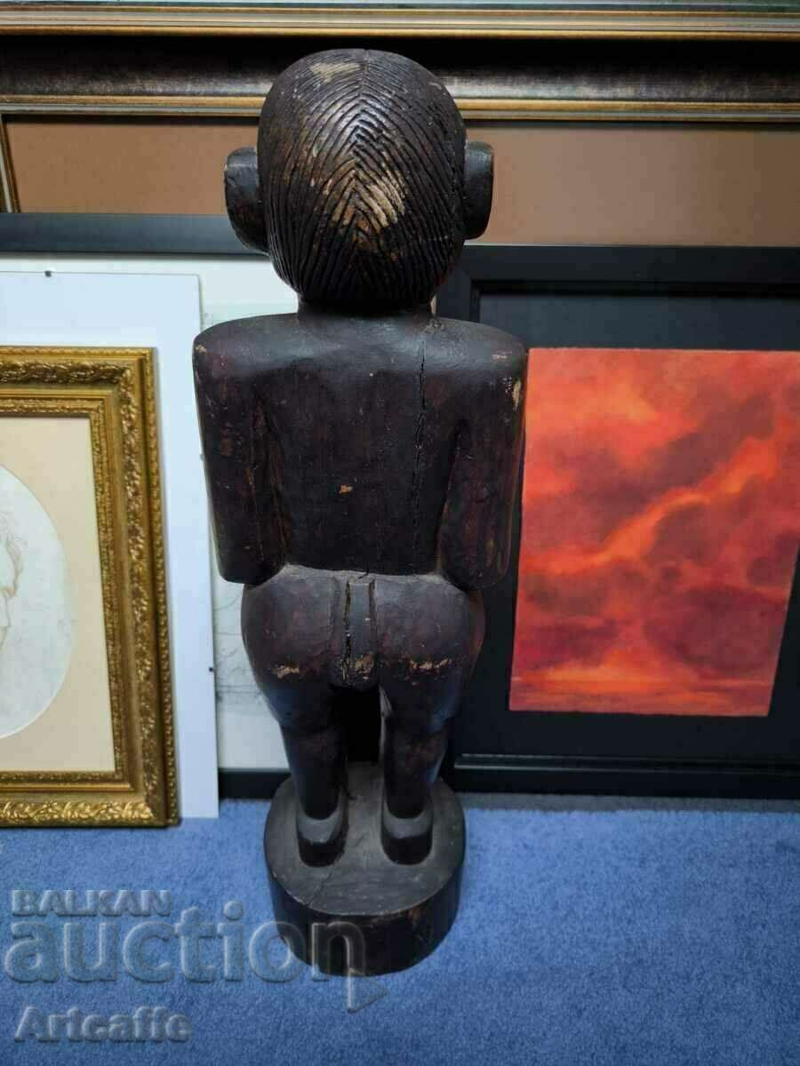 Auction  Ethiopian Wood Carving
