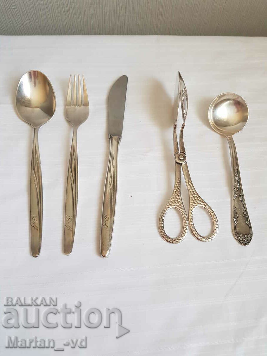 Auction Silver plated utensils Auction Silver plated utensils