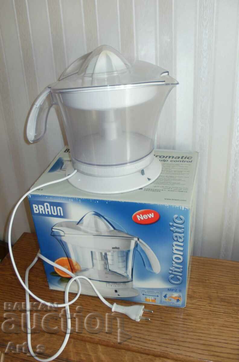 QUALITY BRAUN electric juicer - little used