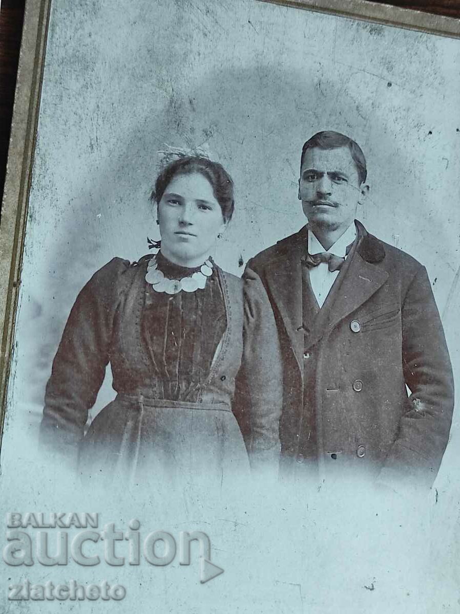 Old photo cardboard Kingdom of Bulgaria - with price 20.00 BGN | € 10.23 Old photo cardboard Kingdom of Bulgaria - with price 20.00 BGN | € 10.23