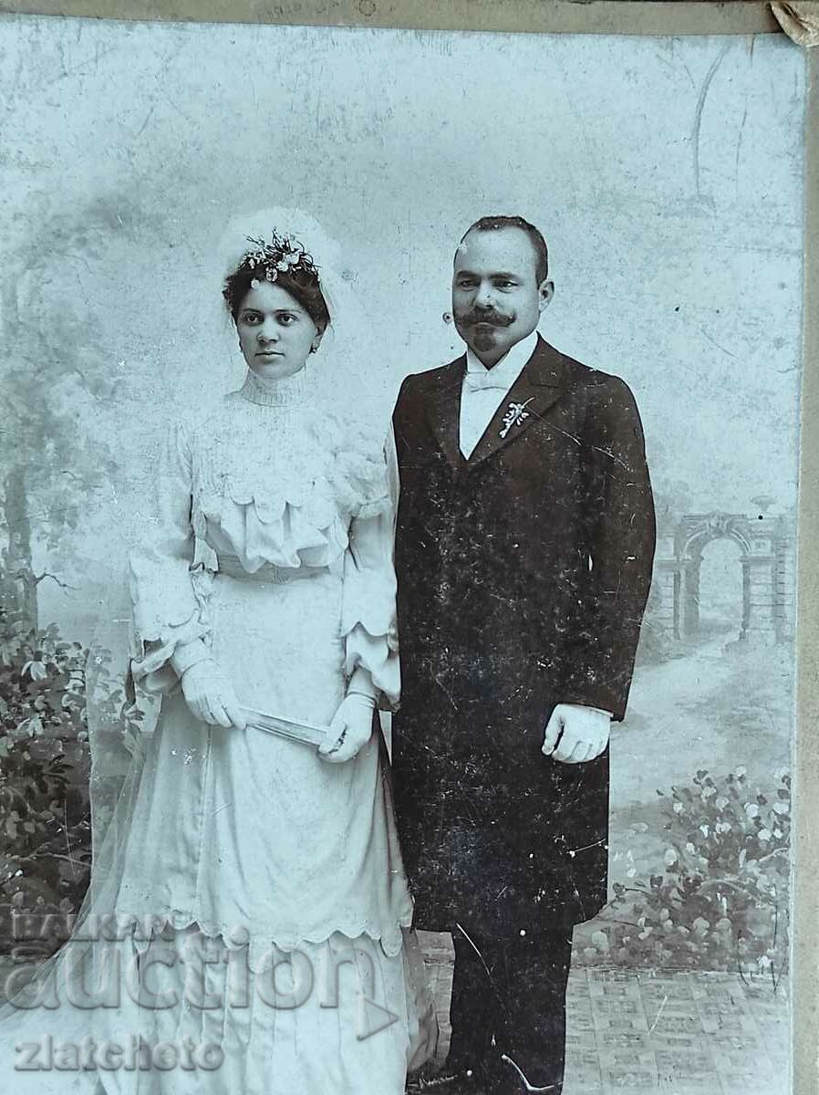 Old photo cardboard Kingdom of Bulgaria - with price 20.00 BGN | € 10.23 Old photo cardboard Kingdom of Bulgaria - with price 20.00 BGN | € 10.23