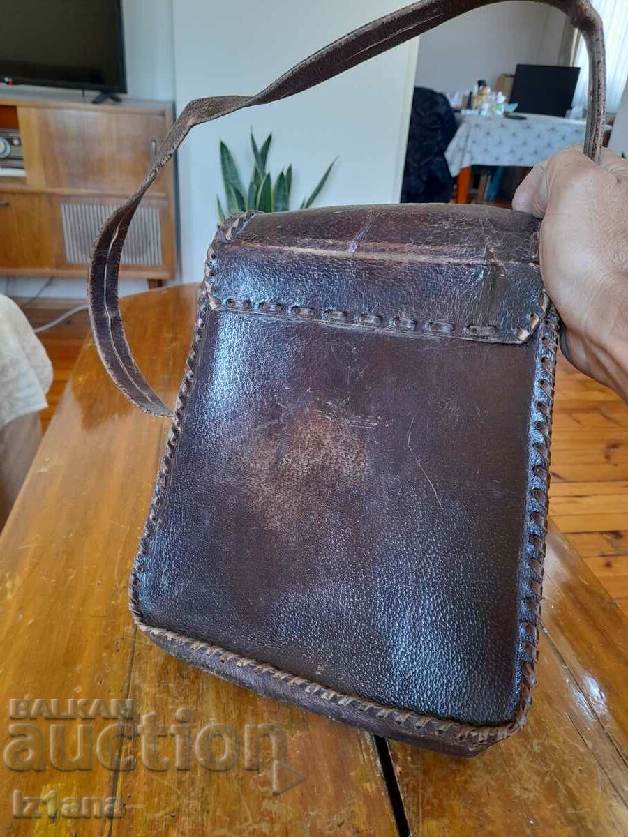 Old ladies leather bag - 5 Old ladies leather bag - 5