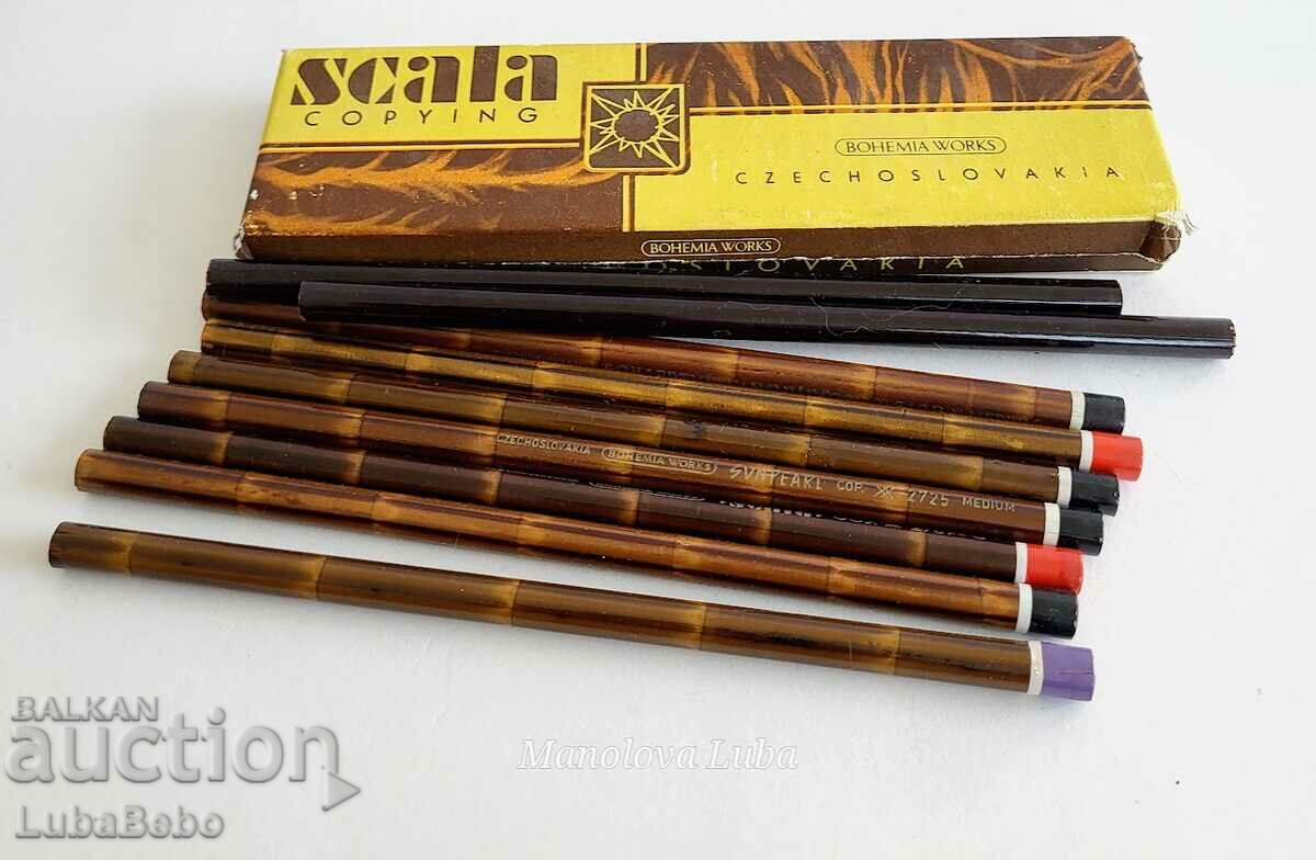 Delivery of Retro colored pencils in original cardboard box. Delivery of Retro colored pencils in original cardboard box.