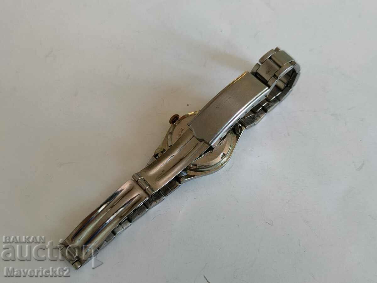 Auction Omega 1 quartz watch Auction Omega 1 quartz watch