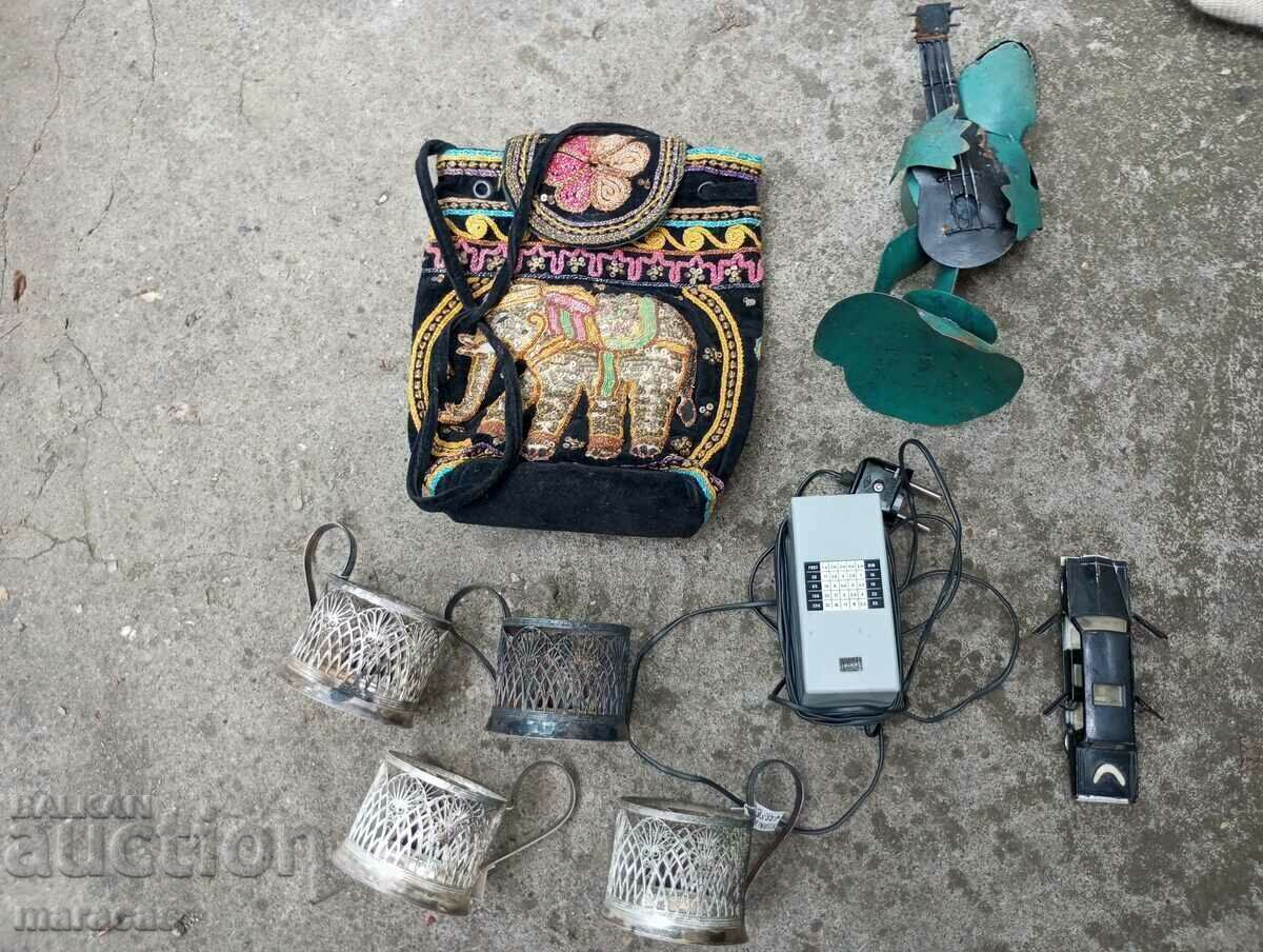 Лот стари предмети с цена 29.00 лв. | € 14.83 Лот стари предмети с цена 29.00 лв. | € 14.83