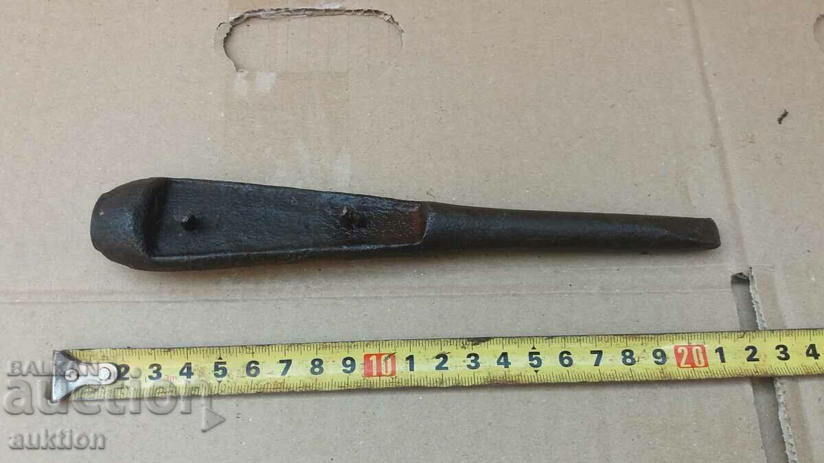 MASSIVE MILITARY SCREWDRIVER with price 5.99 BGN | € 3.06 MASSIVE MILITARY SCREWDRIVER with price 5.99 BGN | € 3.06