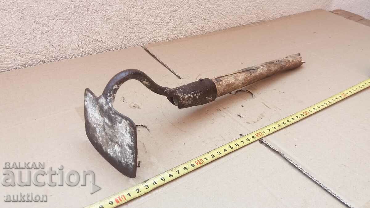 FORGED SMALL HOE