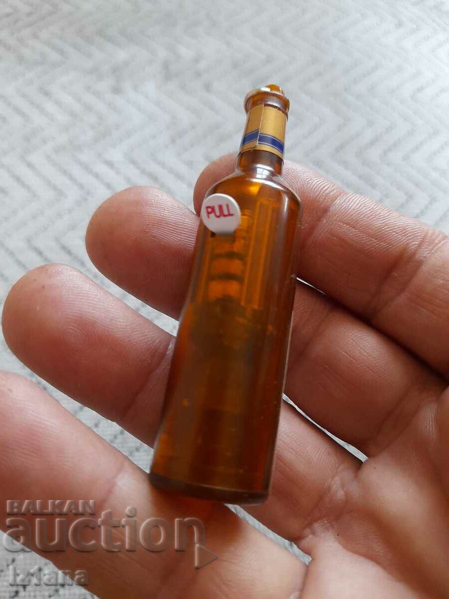 Auction Old Captain Morgan key chain Auction Old Captain Morgan key chain