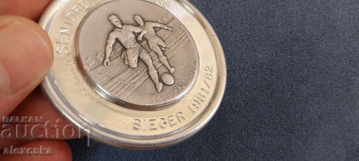 Доставка на Стари медали - Спорт Доставка на Стари медали - Спорт