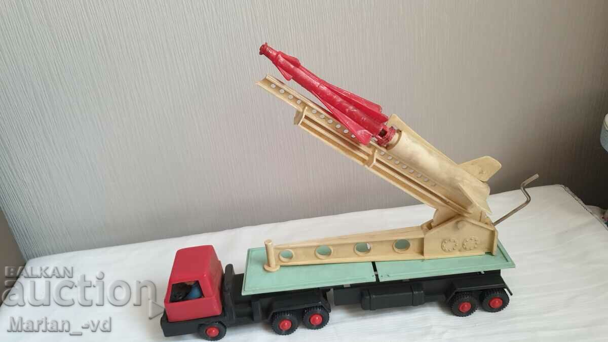 Old plastic toy from 70 years - 5 Old plastic toy from 70 years - 5