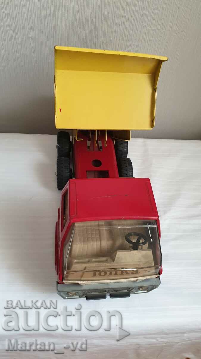 Delivery of TONKA PRESSED STEEL TIPPER USA -34cm length Delivery of TONKA PRESSED STEEL TIPPER USA -34cm length