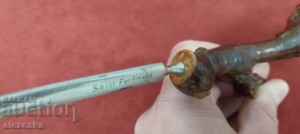 Delivery of Letter knife - Spain Delivery of Letter knife - Spain