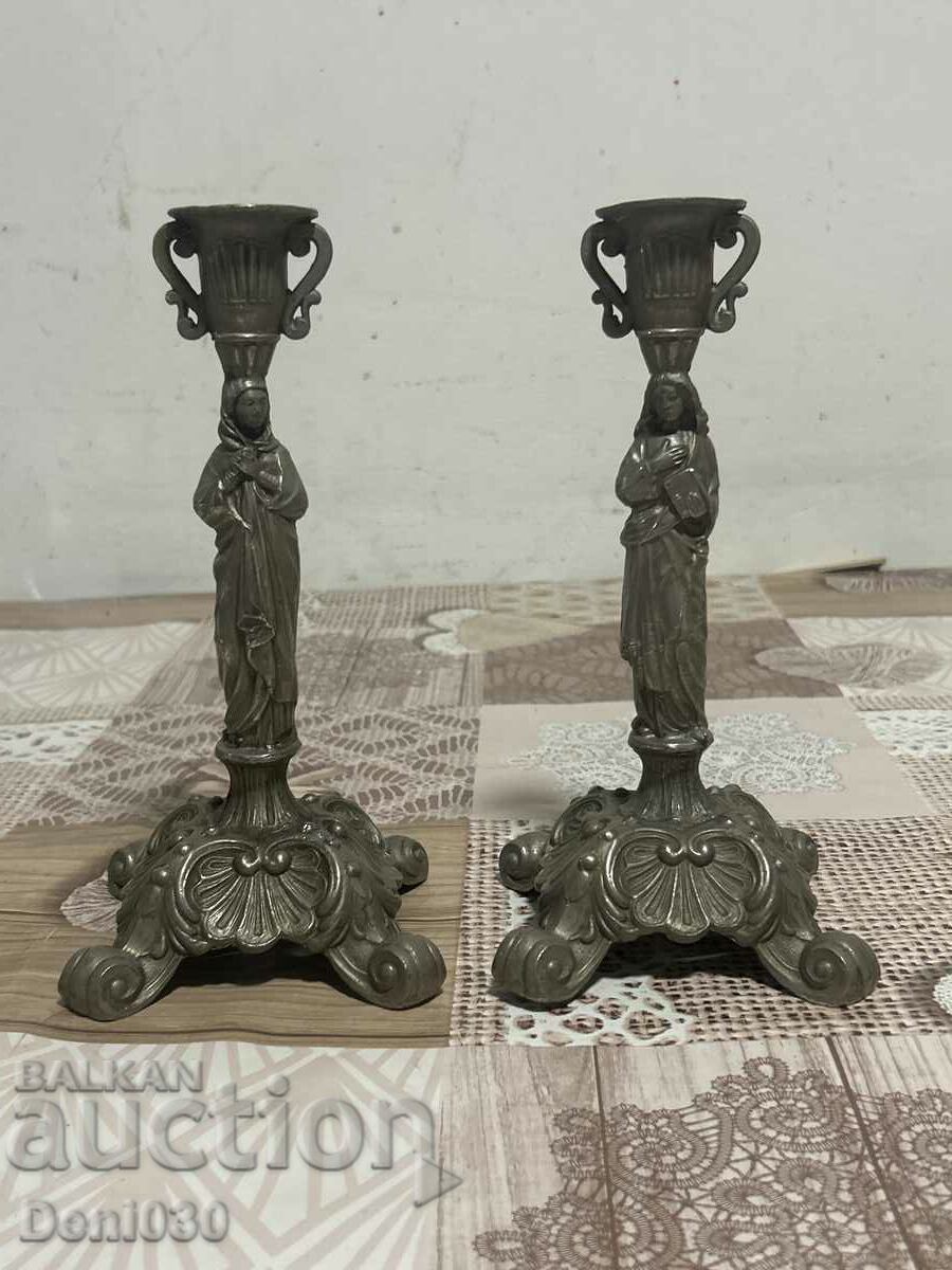 Beautiful candlesticks with markings