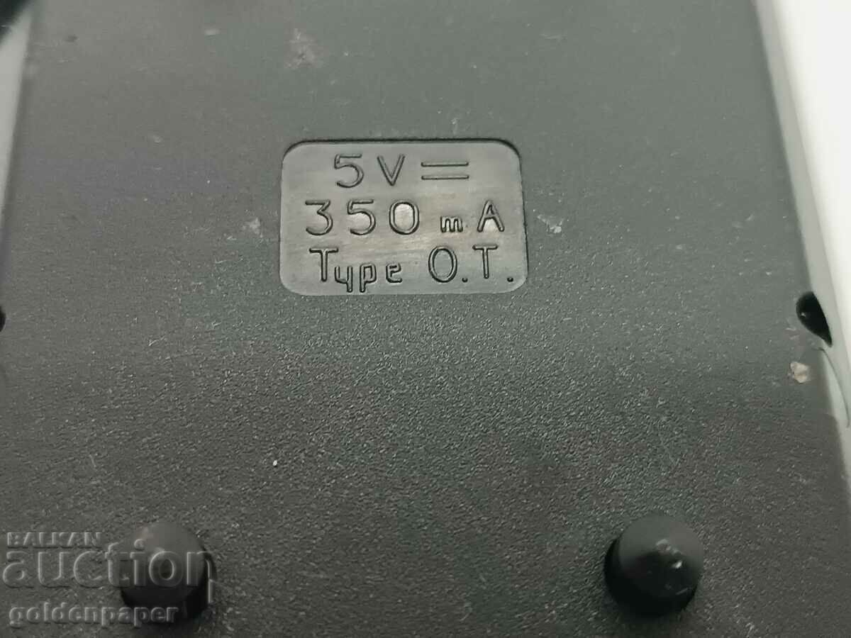 PFAFF for twin knitting machine, not tested, no charger - 6 PFAFF for twin knitting machine, not tested, no charger - 6