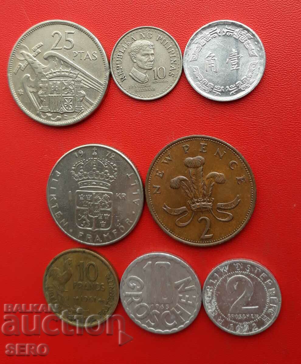 Mixed lot of 8 coins