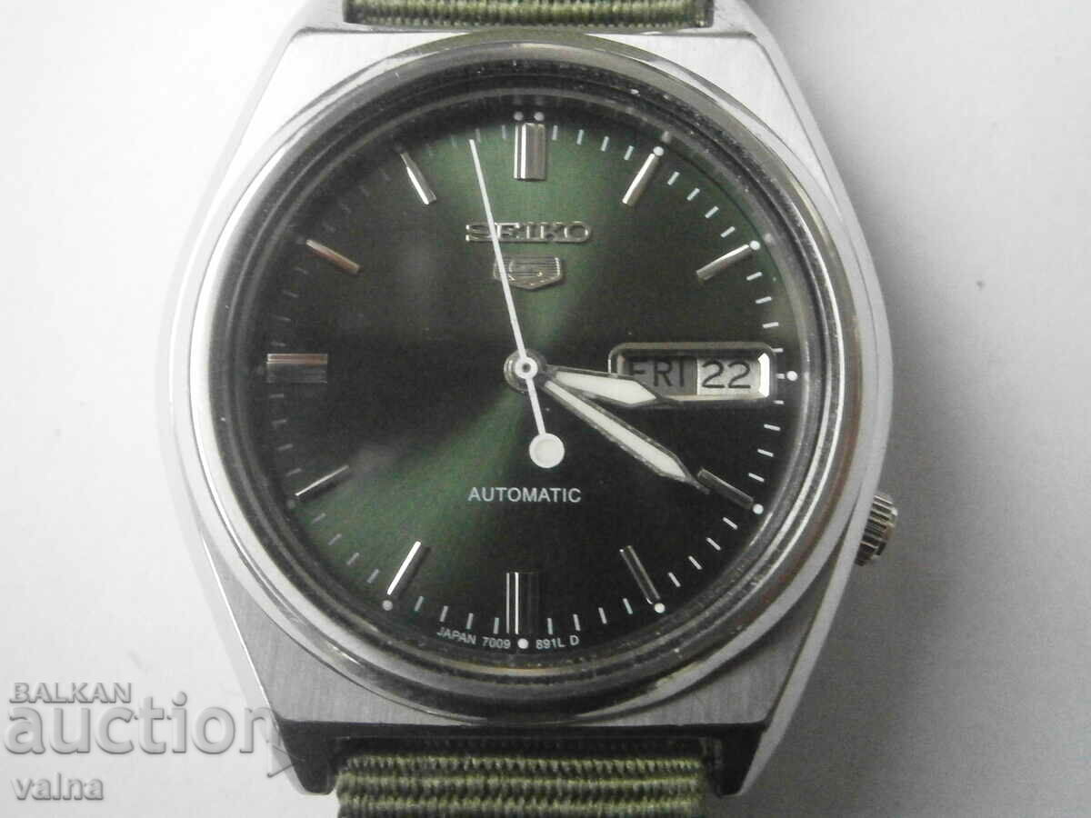 SEIKO 5, cal. 7009A-876A, CB verde, carcasă – 37,2 mm, Japonia