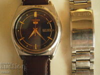 SEIKO 5, cal. 7009A-876A, vtg automatic, case – 37.2mm, Japan