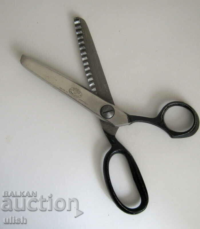 Old PSC Shefield Professional Sewing Scissors