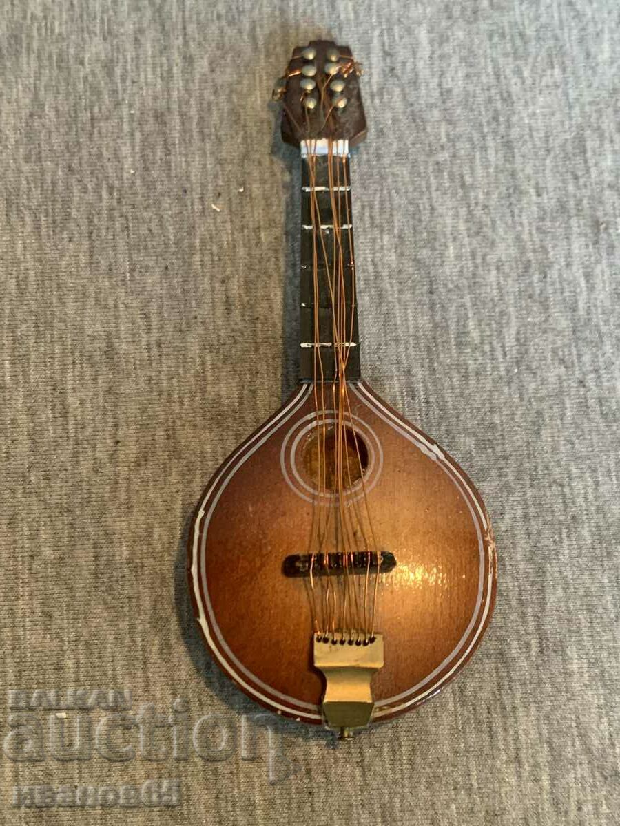 Mini mandolin model