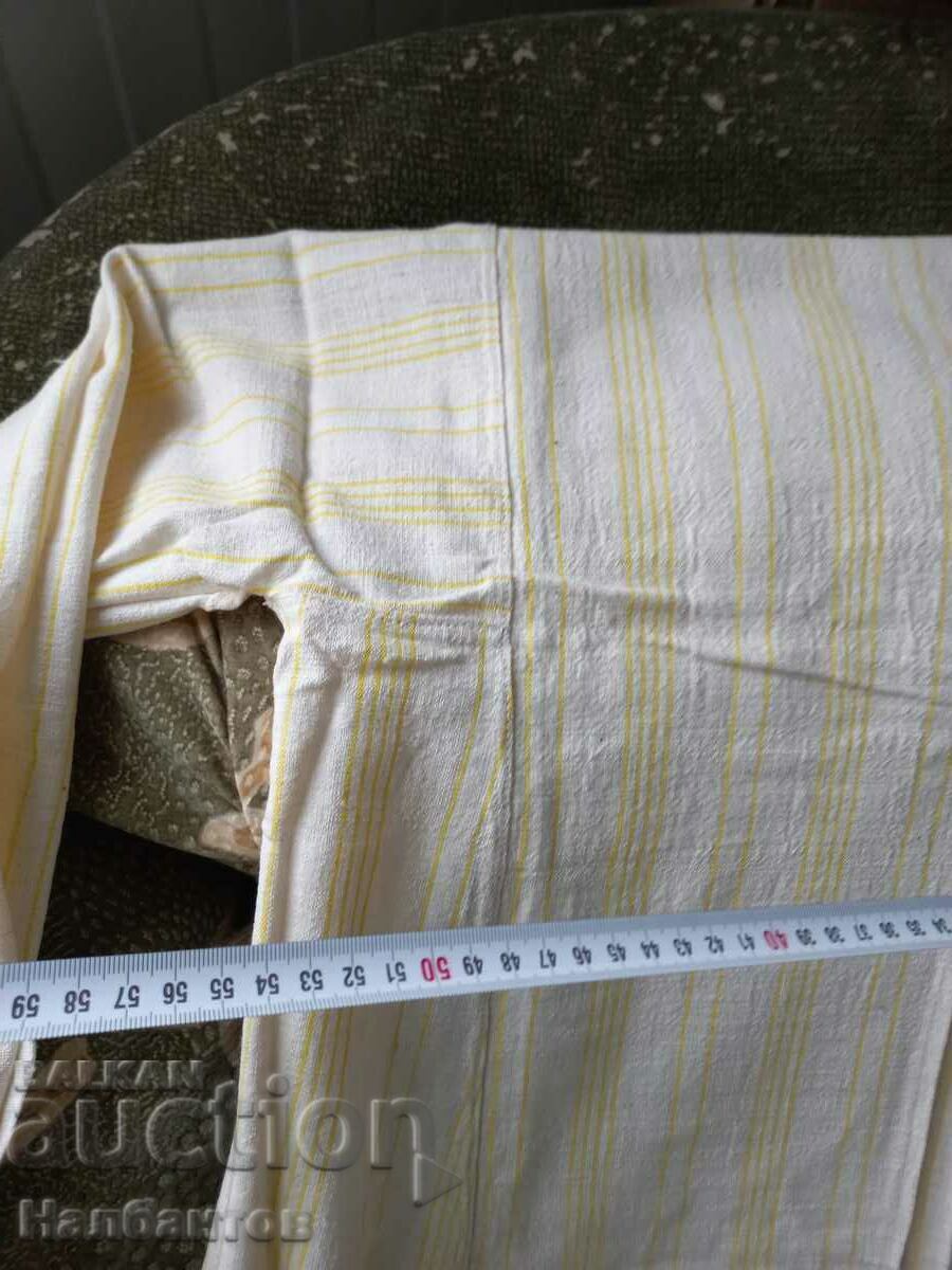 Auction OLD WOMAN'S SHIRT WEAR Auction OLD WOMAN'S SHIRT WEAR