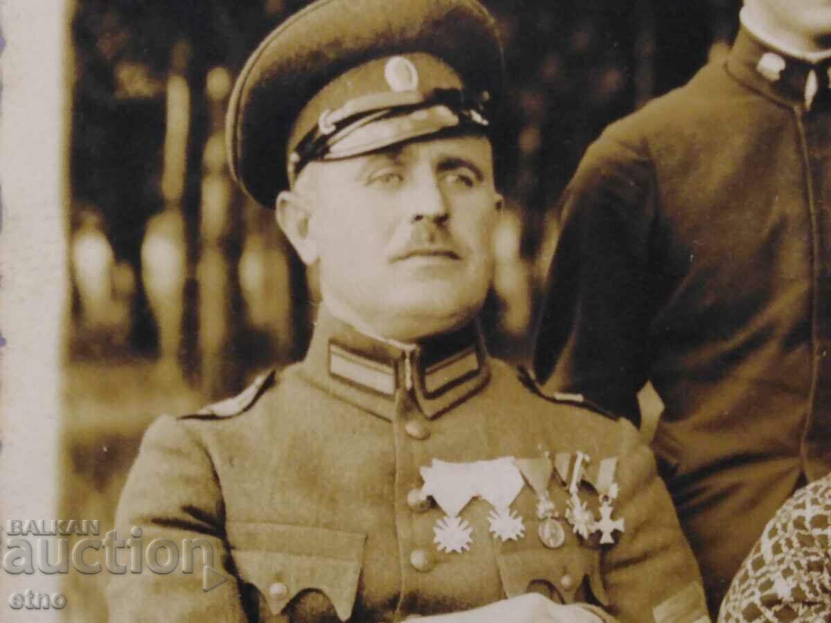 Δημοπρασία ΒΑΣΙΛΙΚΗ ΦΩΤΟΓΡΑΦΙΑ - αξιωματικός με σπαθί, στρατιώτης, Στολή, διαταγή, μετάλλιο Δημοπρασία ΒΑΣΙΛΙΚΗ ΦΩΤΟΓΡΑΦΙΑ - αξιωματικός με σπαθί, στρατιώτης, Στολή, διαταγή, μετάλλιο