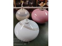 Lot of porcelain, gas lamps