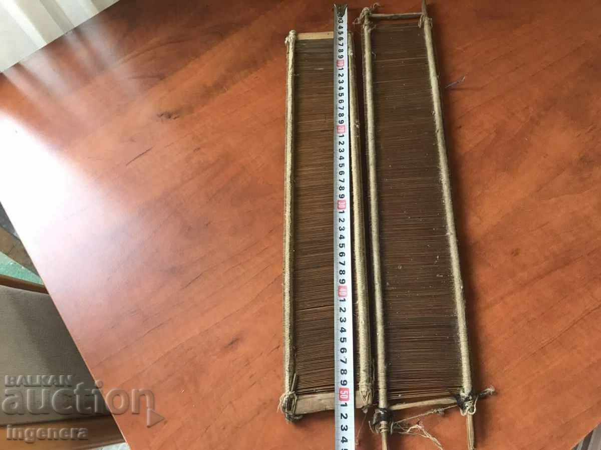 Auction BERDO BERDO loom WEAVING ETHNIC RABBIT 30'S COMB 2 pcs Auction BERDO BERDO loom WEAVING ETHNIC RABBIT 30'S COMB 2 pcs