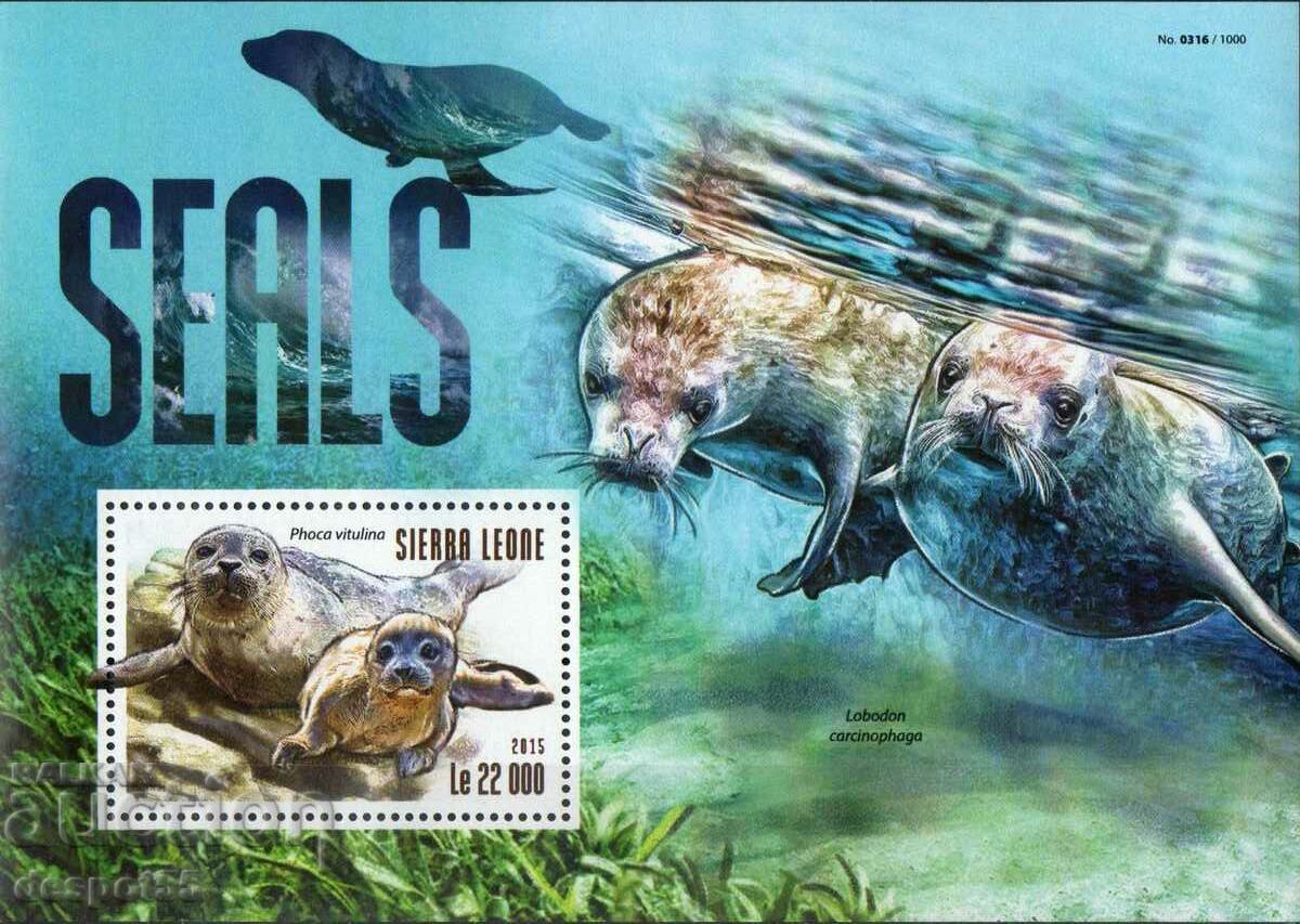 2015. Sierra Leone. Fauna - Seals. Block.