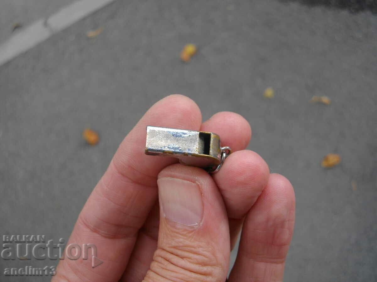 КОЛЕКЦИОНЕРСКА СТАРА МИНИ СВИРКА с цена 35.00 лв. | € 17.90 КОЛЕКЦИОНЕРСКА СТАРА МИНИ СВИРКА с цена 35.00 лв. | € 17.90