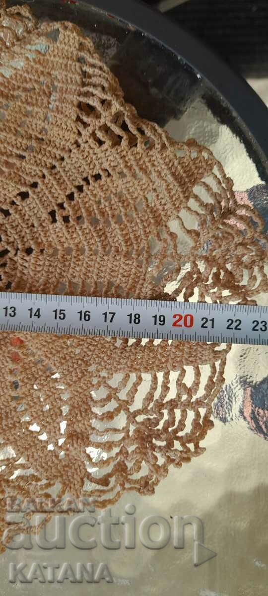 Δημοπρασία Τραπεζομάντηλο Milo, πλεκτό στο χέρι, 2 τεμάχια Δημοπρασία Τραπεζομάντηλο Milo, πλεκτό στο χέρι, 2 τεμάχια