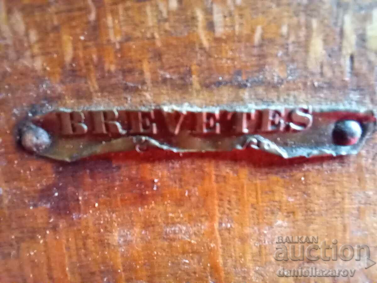 Licitație Moara mare frantuzeasca veche din secolul al XIX-lea, rasnita de cafea Licitație Moara mare frantuzeasca veche din secolul al XIX-lea, rasnita de cafea